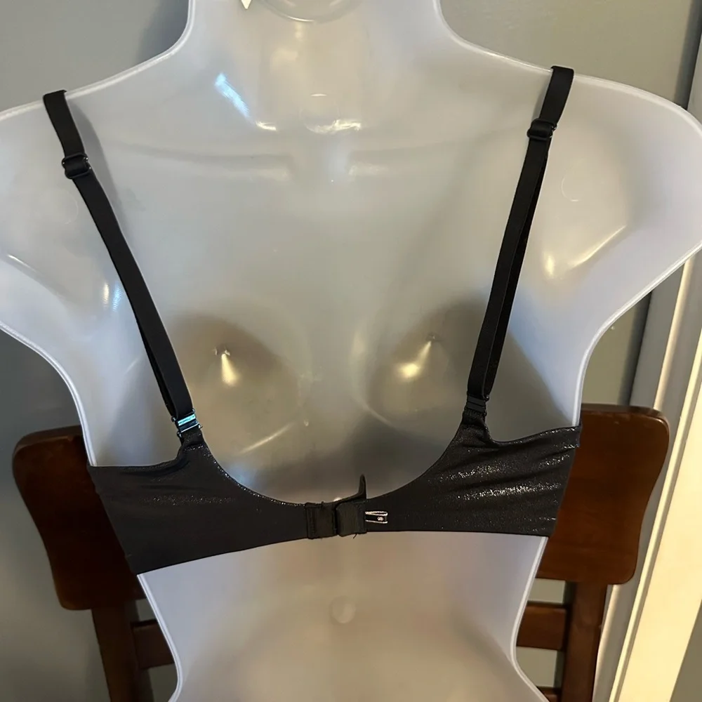 Victoria secret 32DD front closure